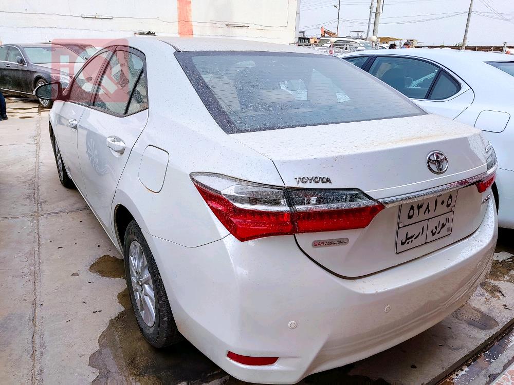 تويوتا كورولا